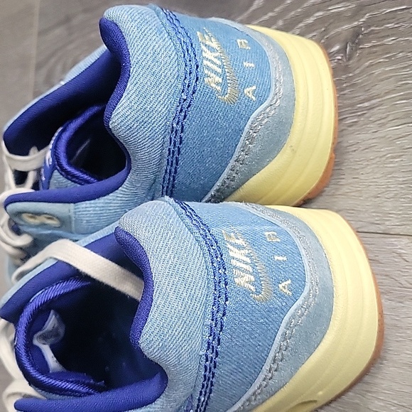 Nike Air Max 1 Shoes PRM Blue Denim Royal Blue excellent used condition size 8.5 - Picture 3 of 8